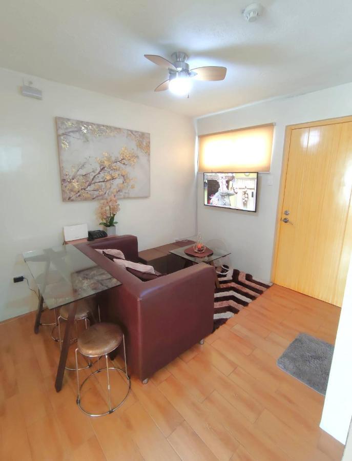 Davao Condo 2Br Pool Wifi Netflix Eksteriør billede