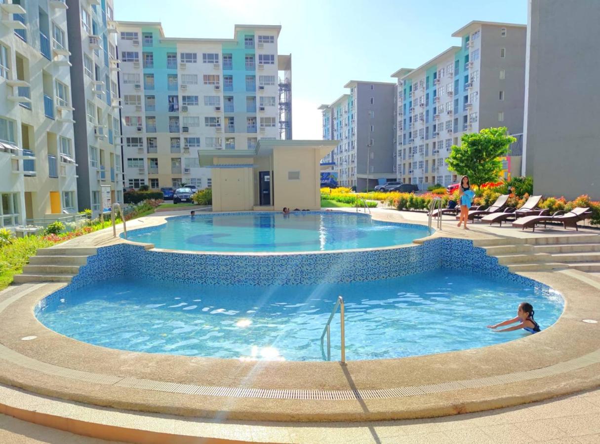 Davao Condo 2Br Pool Wifi Netflix Eksteriør billede