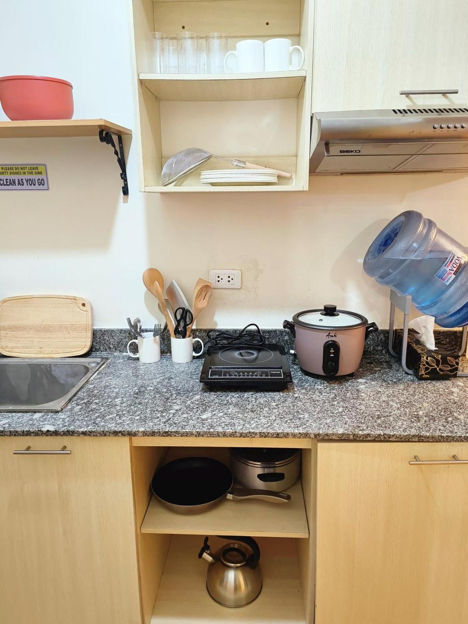 Davao Condo 2Br Pool Wifi Netflix Eksteriør billede