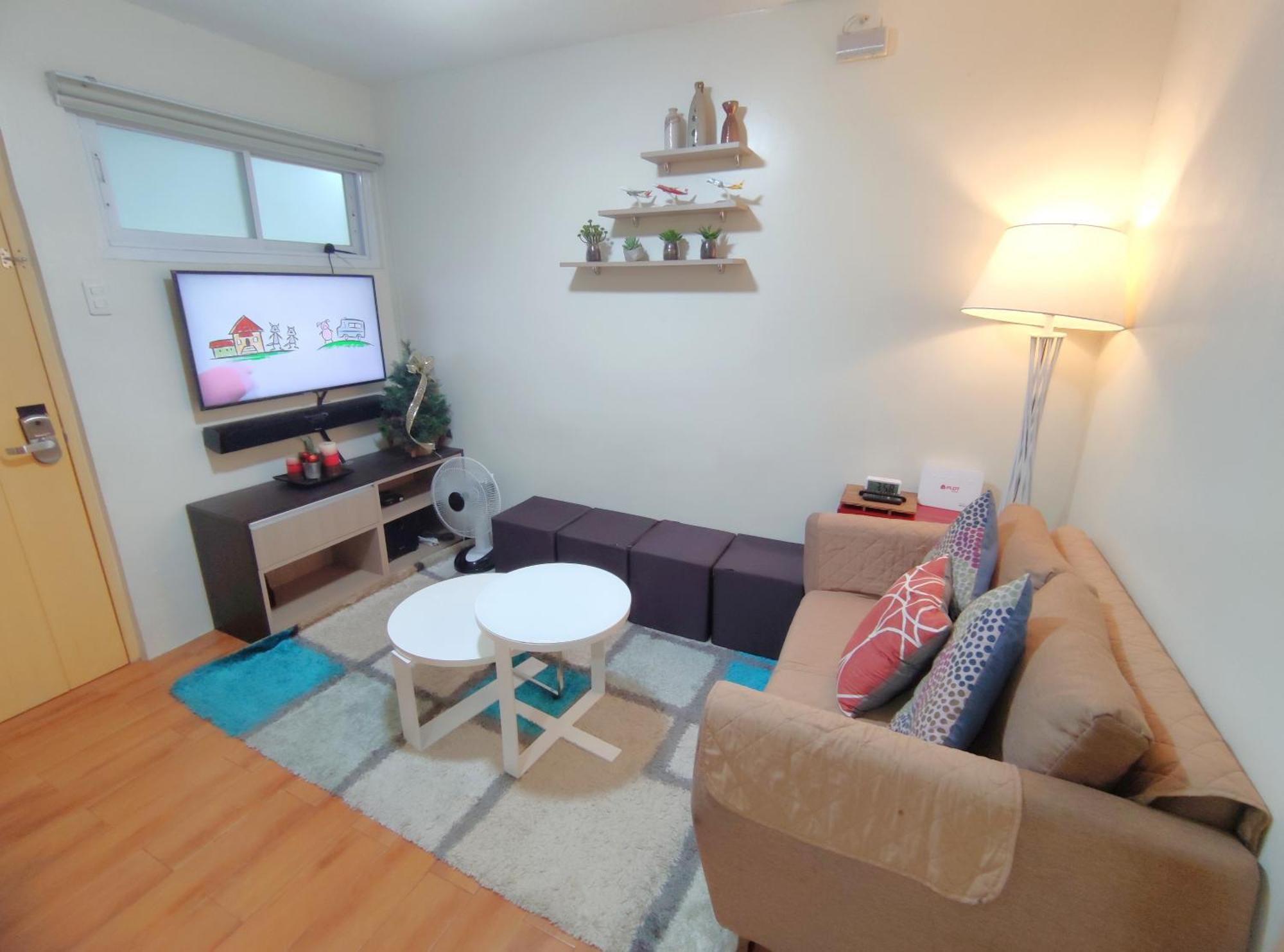 Davao Condo 2Br Pool Wifi Netflix Eksteriør billede