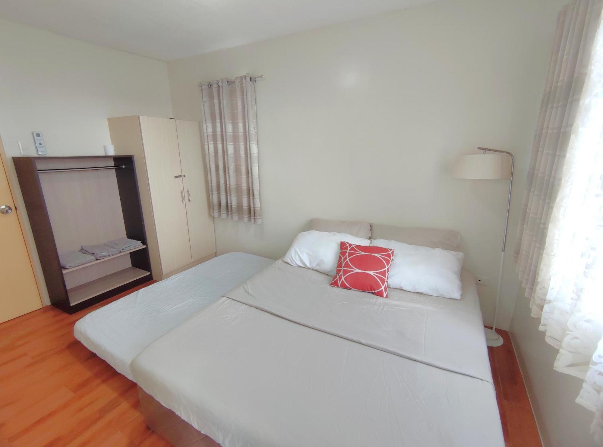 Davao Condo 2Br Pool Wifi Netflix Eksteriør billede