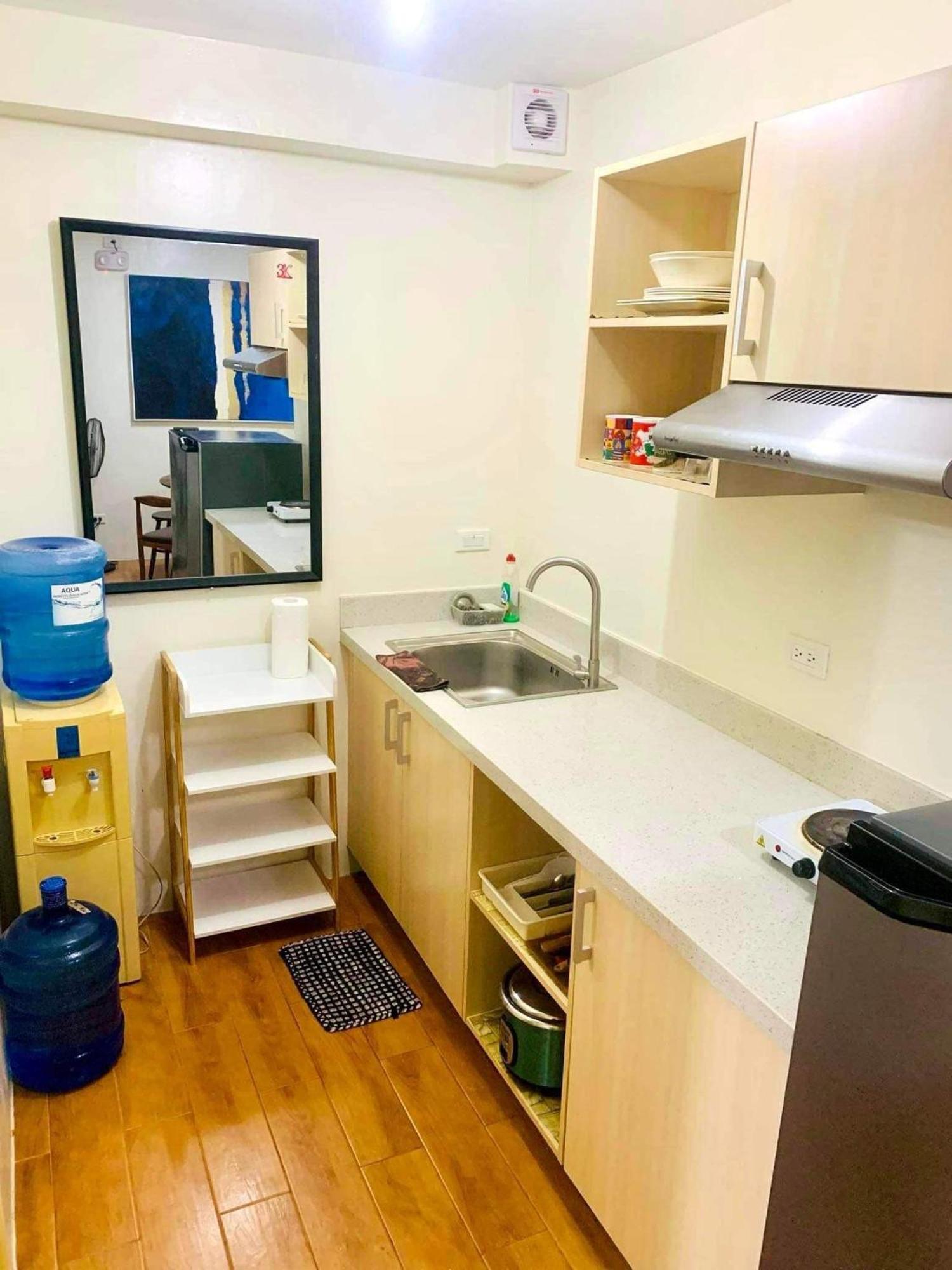 Davao Condo 2Br Pool Wifi Netflix Eksteriør billede